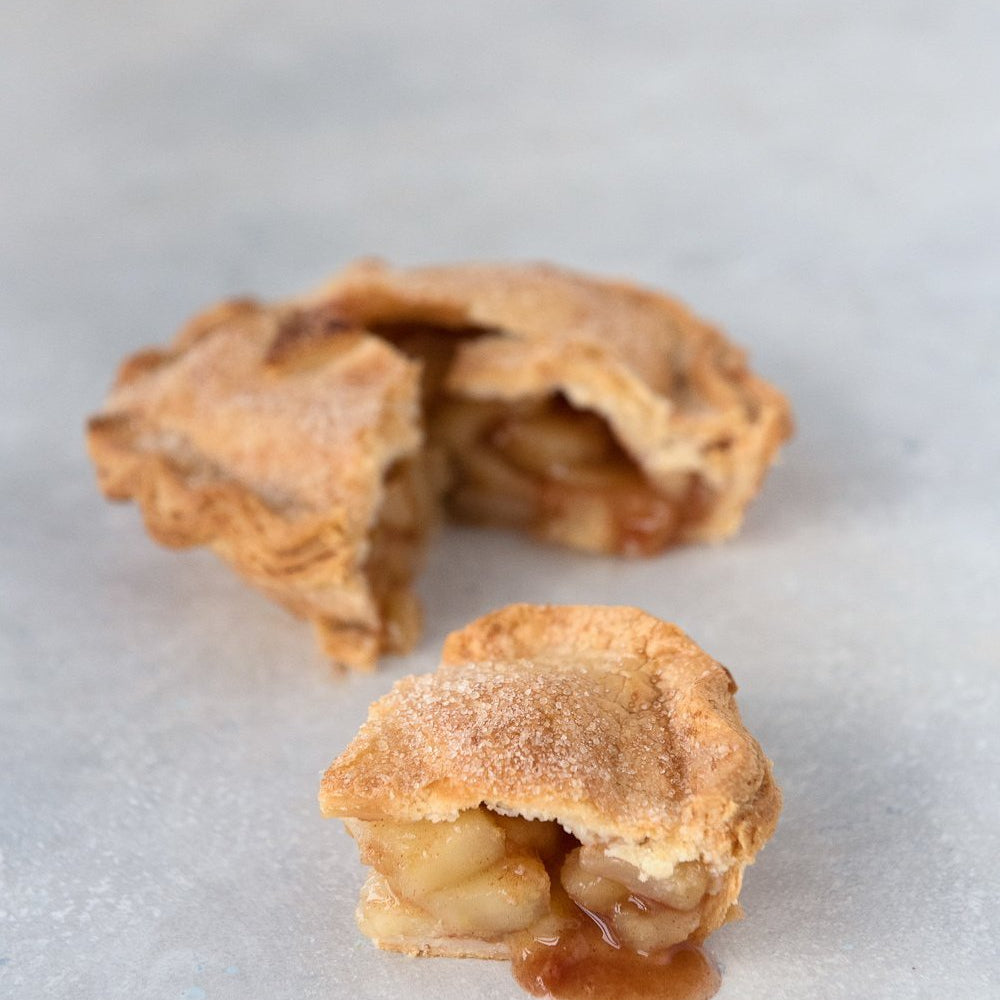 
                      
                        gluten free apple cinnamon pie cut sugar sprinkle
                      
                    