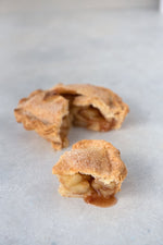 gluten free apple cinnamon pie cut sugar sprinkle