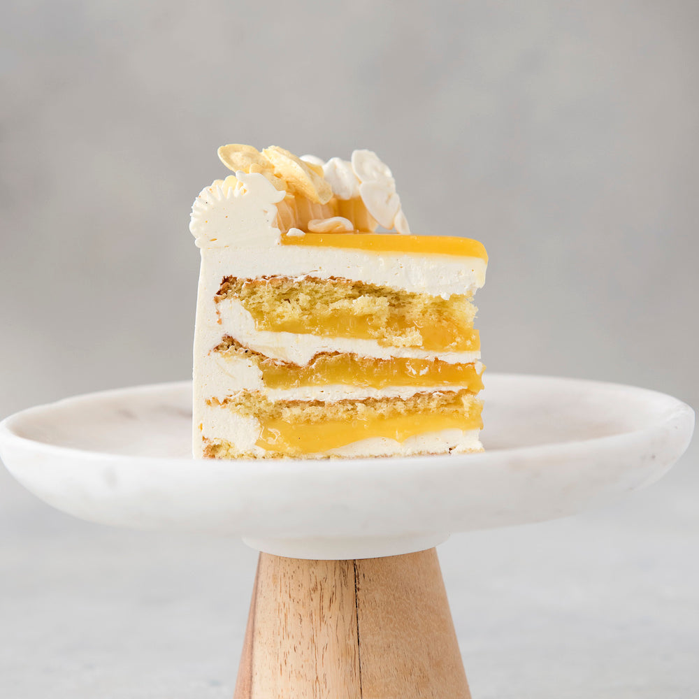 
                      
                        gluten free lemon cream spongecake
                      
                    